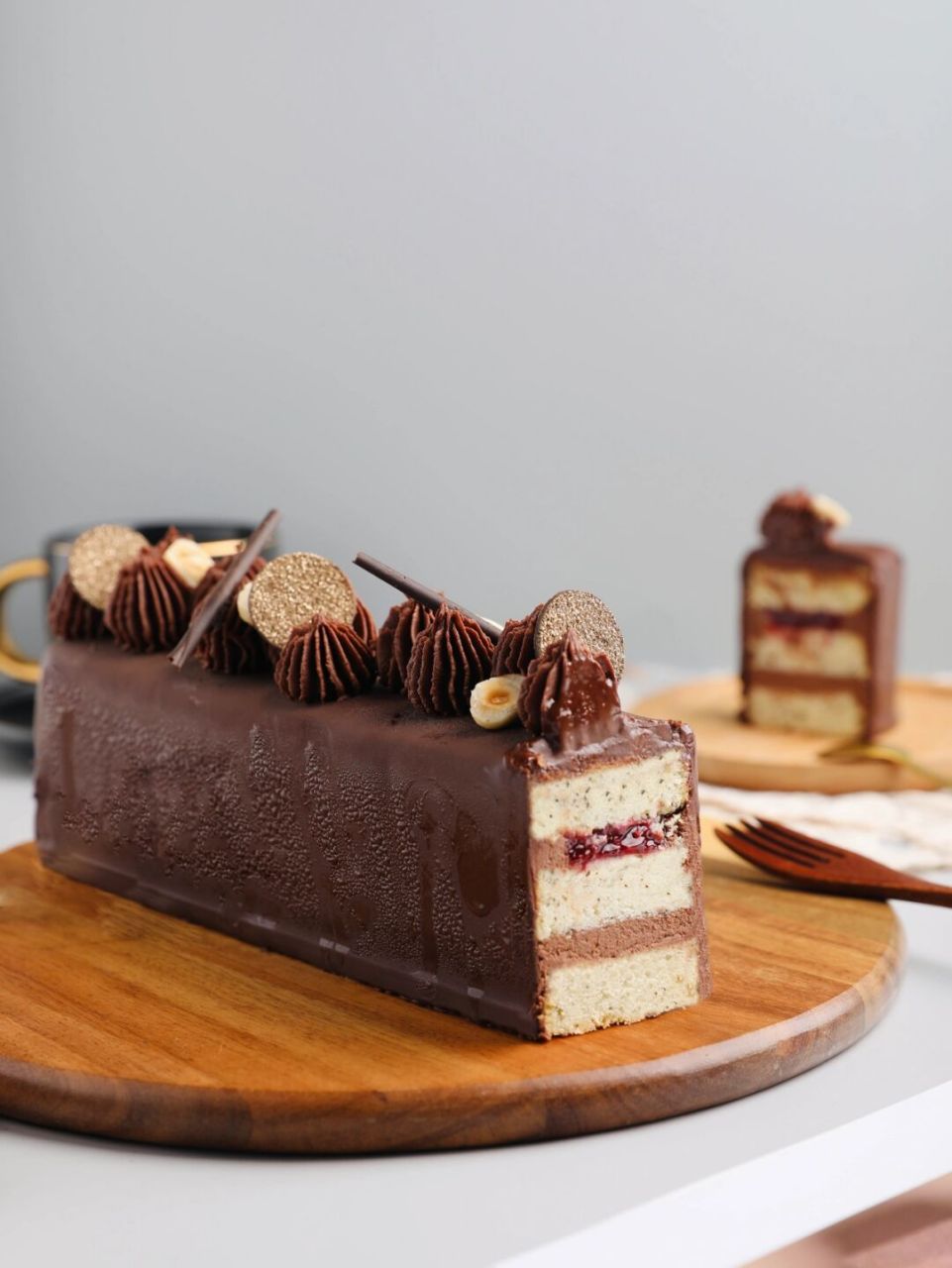 巧克力磅蛋糕 a糖粉60g     黄油60g b全蛋2个    低粉45g c低粉60g