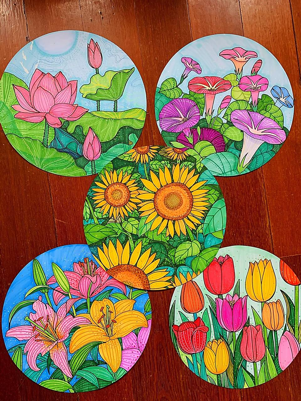 儿童绘画—鲜花主题圆饼饼大集合 不知不觉已经画了五张鲜花主题的圆