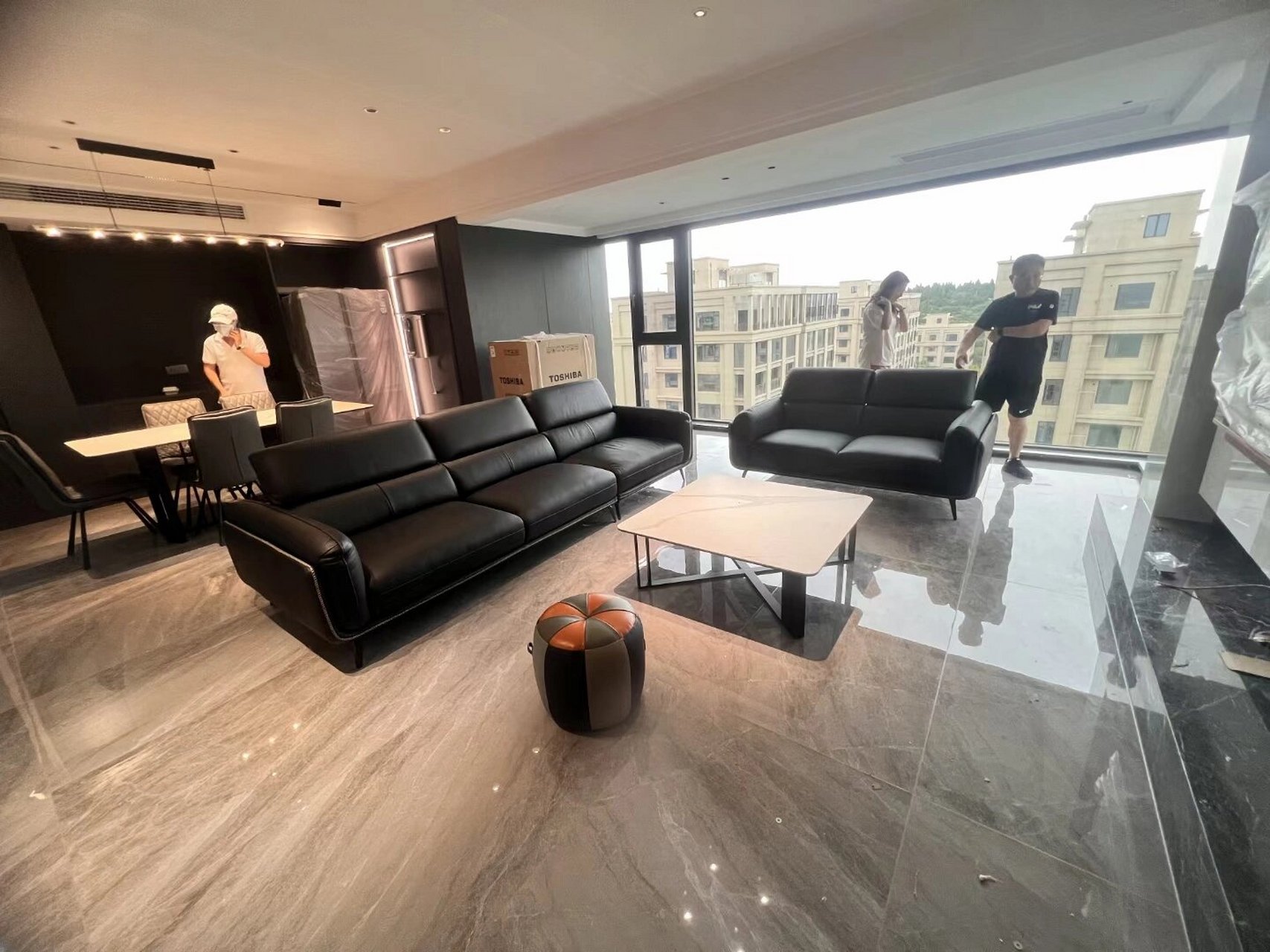 左右沙发维特利系列a1914全皮沙发 可定制不同规格