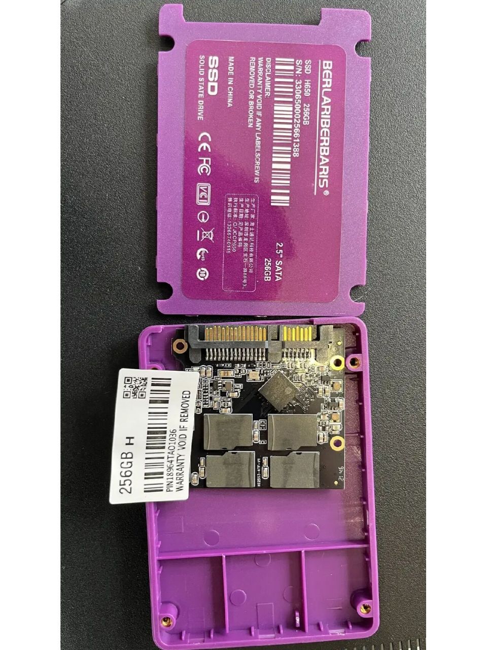 固态硬盘里面是tf卡啊?