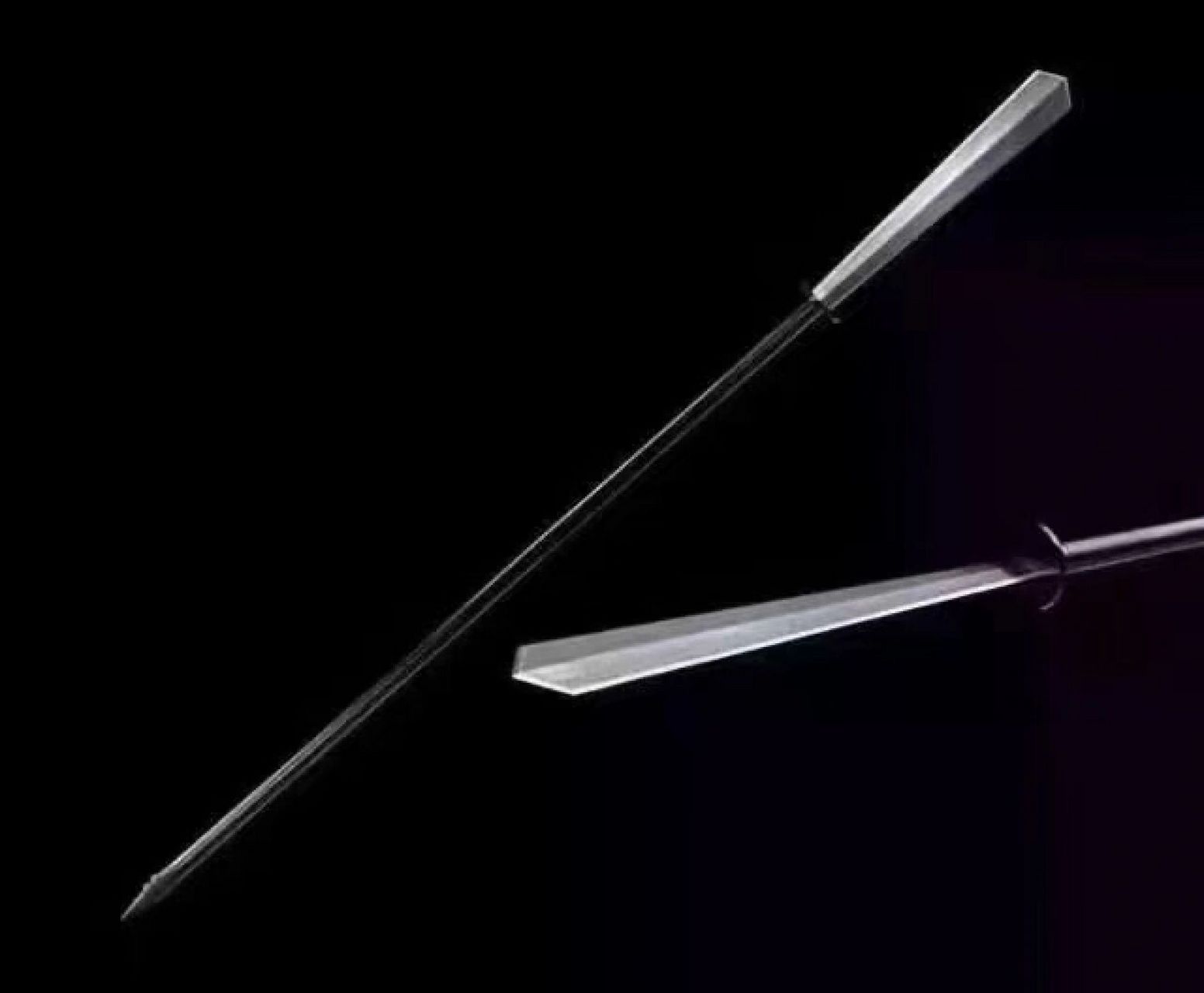 大唐陌刀 唐刀分为唐横刀,陌刀,障刀,仪刀几种,陌刀是最珍贵,军队实战