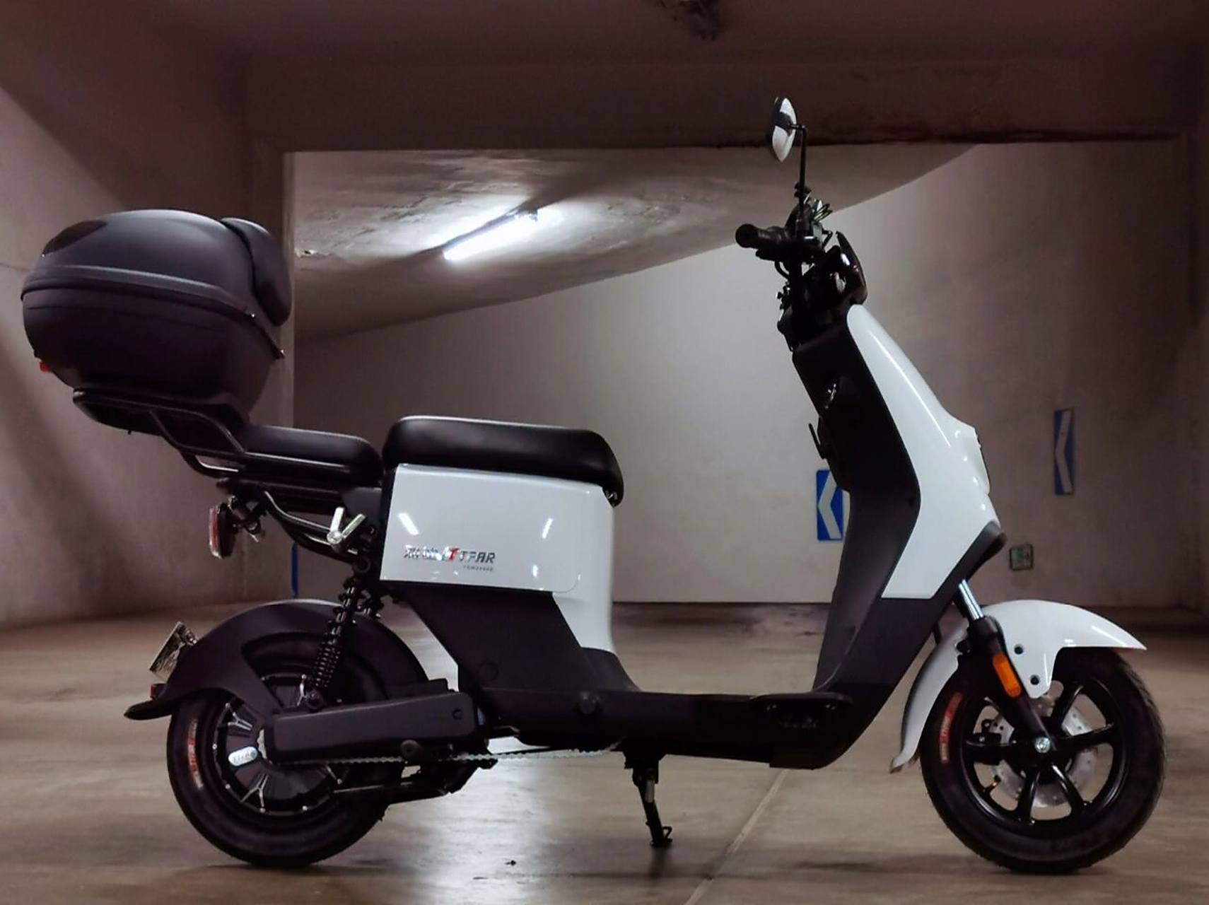 雅迪de3,雅迪电动车里最好的选择 dm6,dt6,de8,de3……这么多的车型里