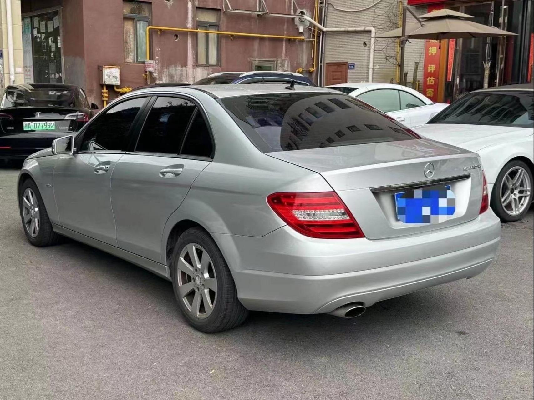 最新拿下12年立标奔驰c180,1.