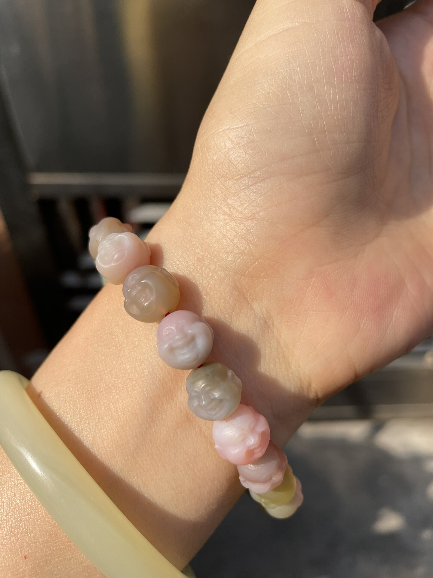 盐源佛头手串,今年就这种冰冰糯糯的舒服98#文玩# #盐源玛瑙# #佛头