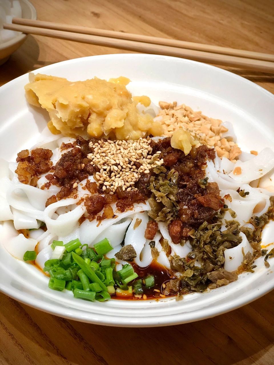 从在某音刷到这家泸州老板开的面馆就心心念念这碗泸州米块,终于档浇