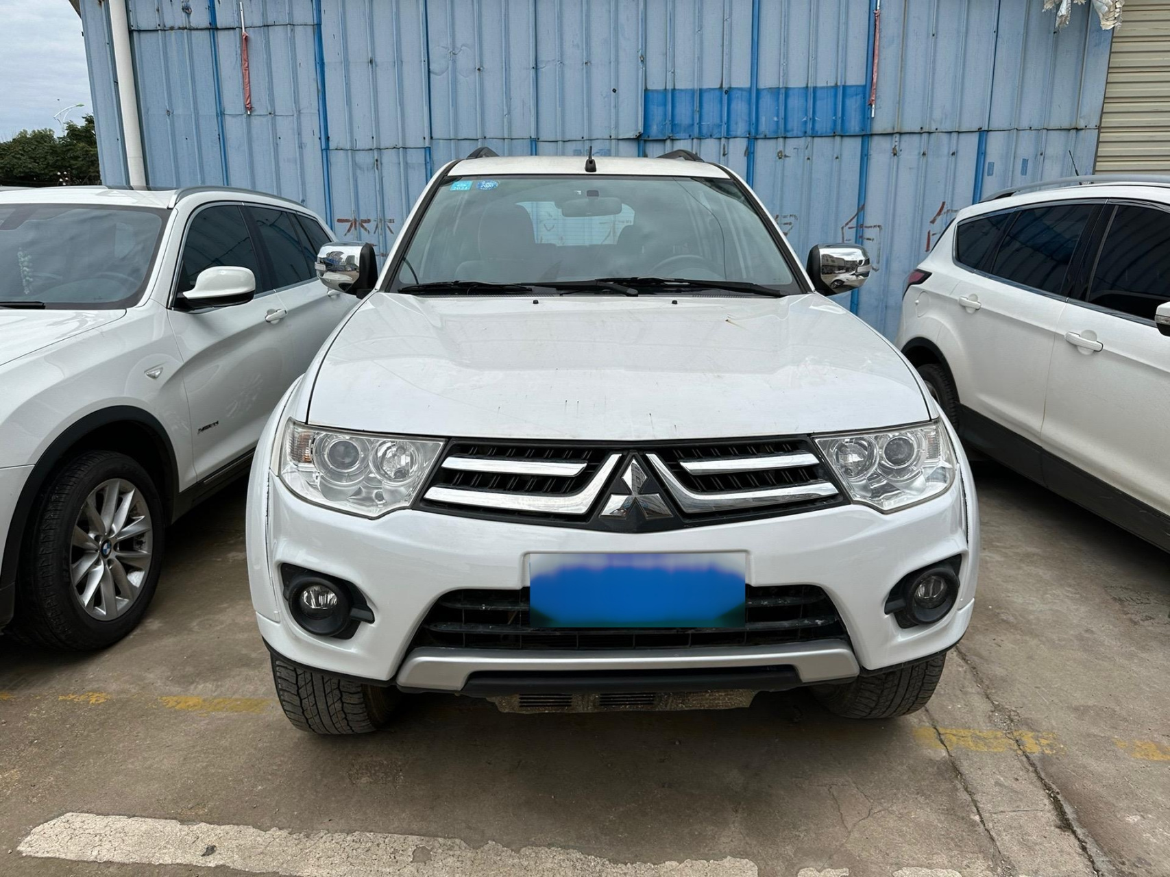 17年上牌三菱帕杰罗劲畅3.