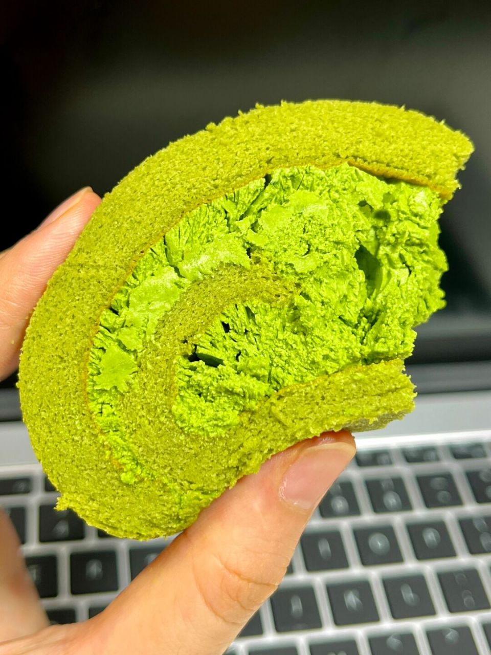 抹茶蛋糕卷 抹茶冰面包 到手才85.9米! 抹茶脑袋真滴快乐起飞!