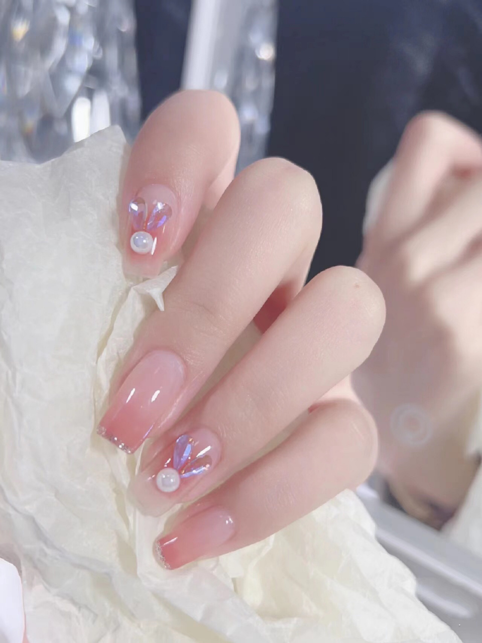 2023兔年新款超级显白新年美甲 1红色经典款,新年元素浓厚,兔子和新年