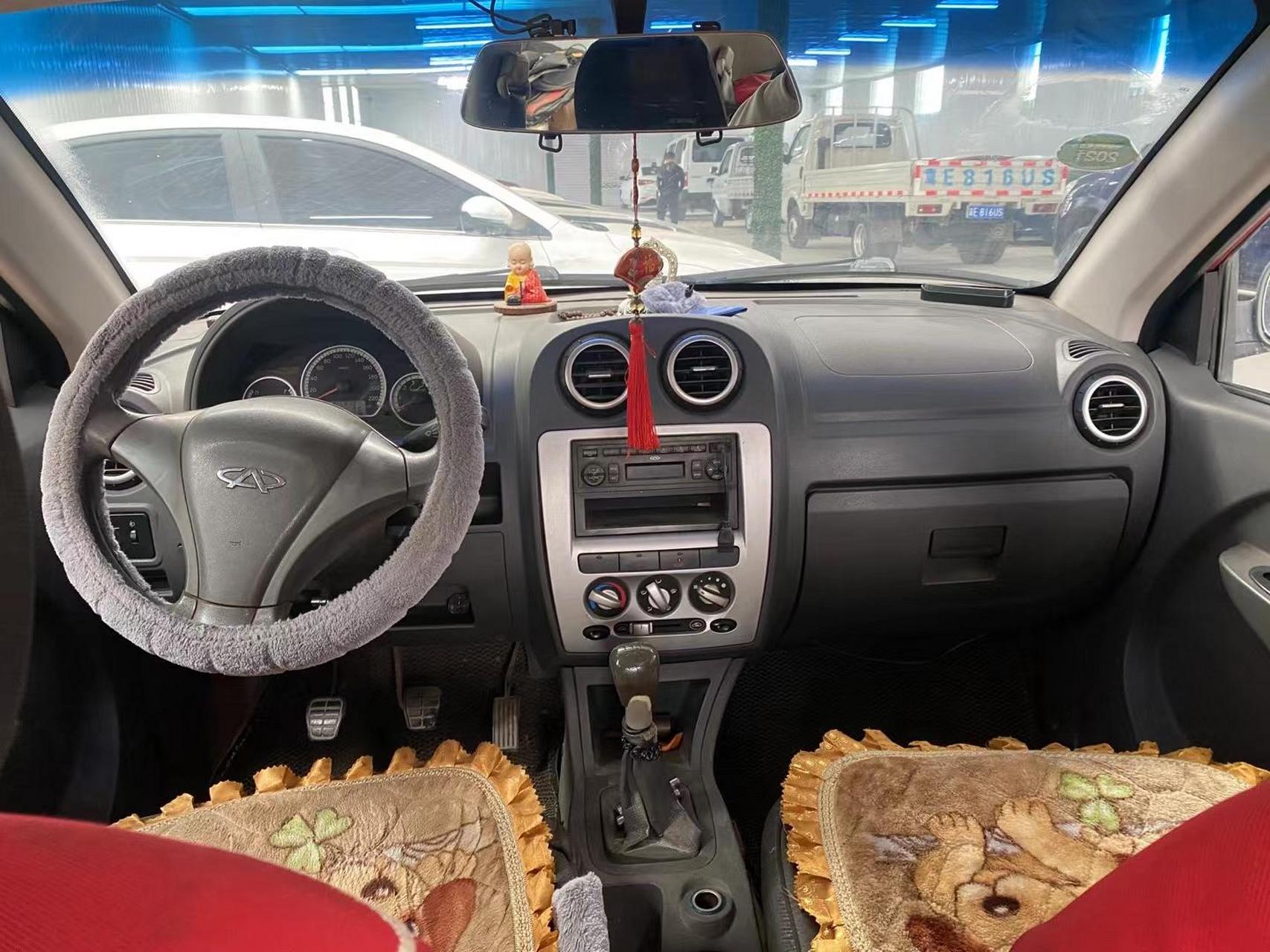 废铁价4000 带一整年保险  过户车  11年奇瑞旗云1.1.