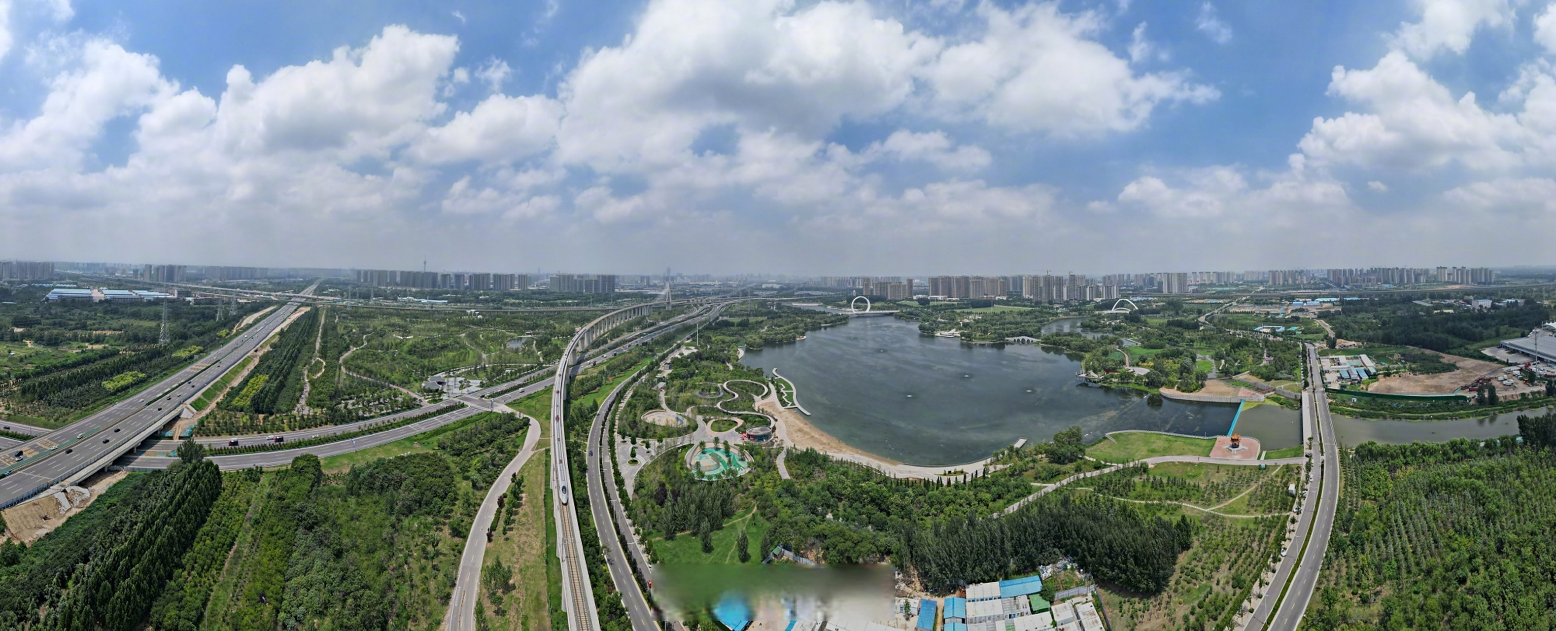 30年来,郑州经开区不断"长大""变强":规划面积从最初的12.