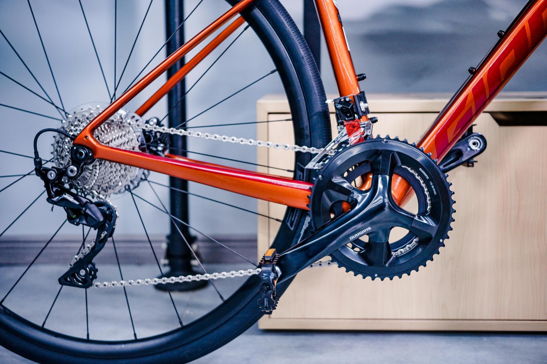 捷安特defy adv2 disc.defy最强耐力长途车型来袭!