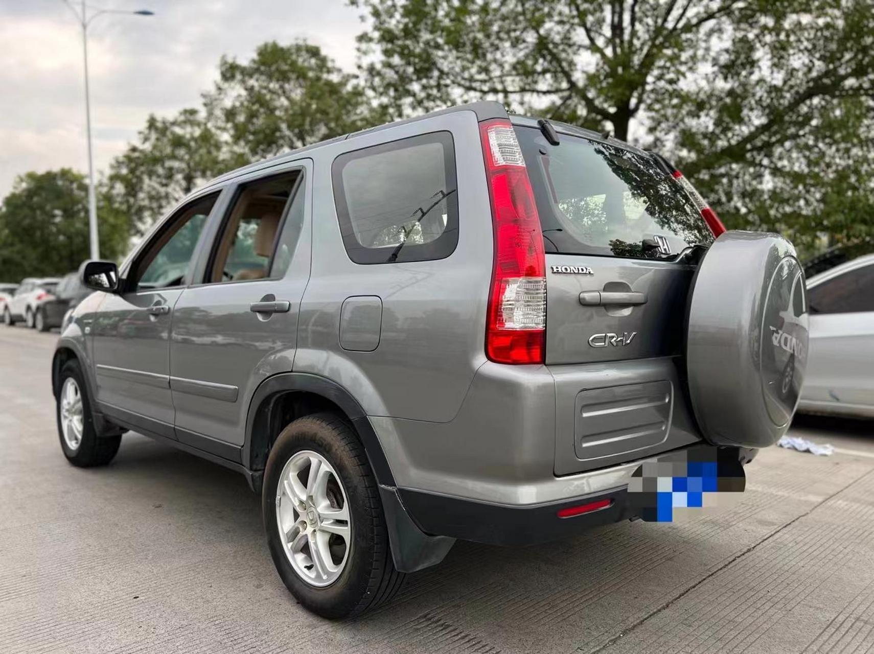 05款本田crv,2.4手动四驱,稀有原版货,极品车况!