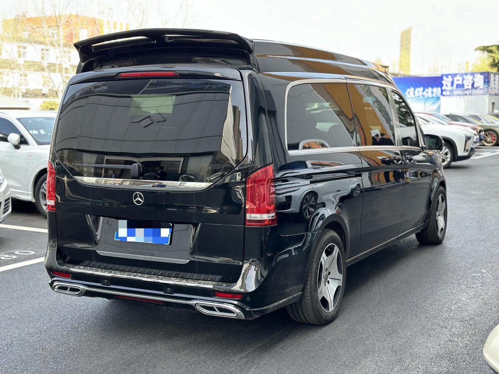 奔驰v260l盛世环仓版豪华房车 仅行驶2万公里 空气悬架 底盘升降 柏林