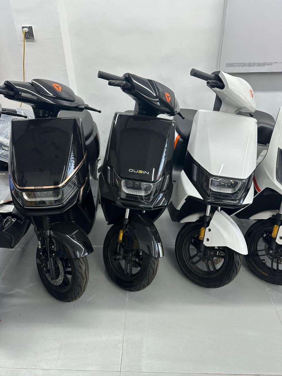 雅迪电动车.亏本清仓. 特价车.原价3980元.现价2888元. 以旧换新.