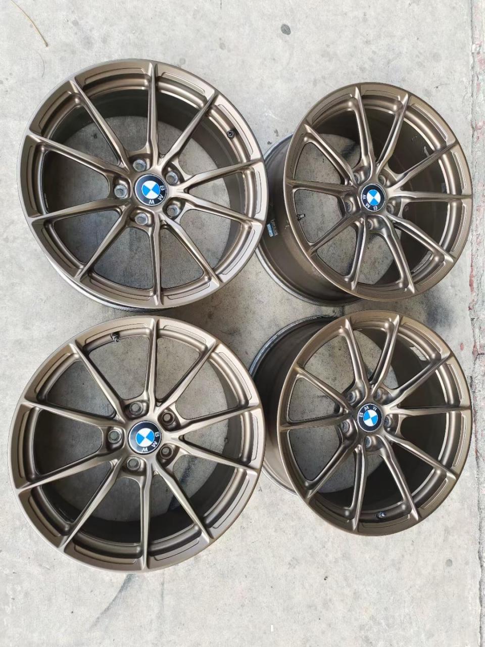 宝马3系还原拆下一套18寸宏鑫锻造轮毂  前八et38  后九et40  5x120孔