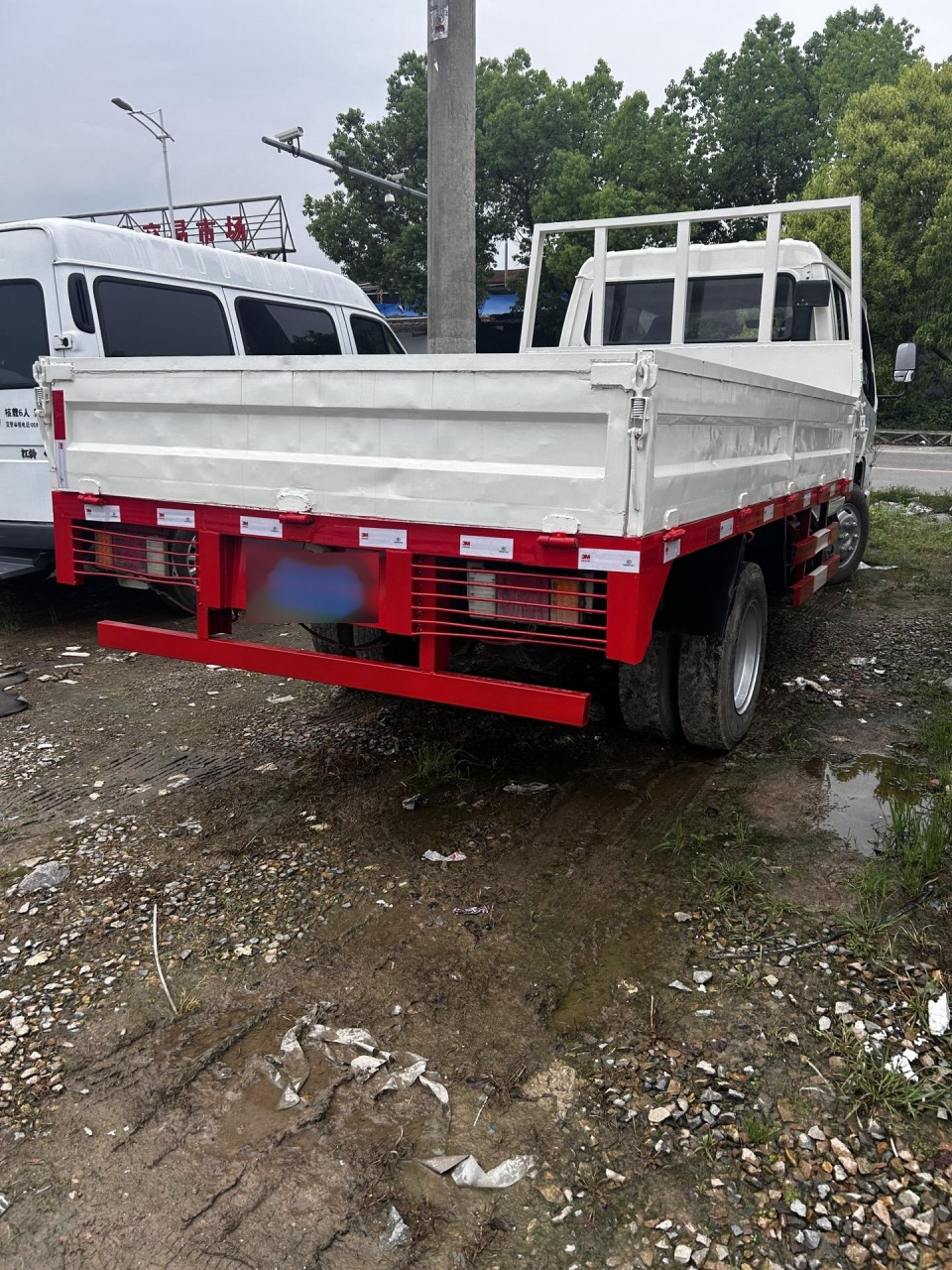 解放霸铃双排平板长3.3米宽2米气刹 断气刹