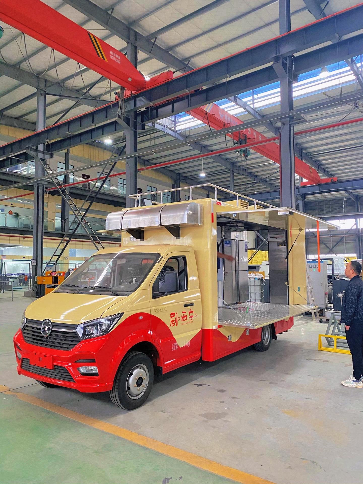 冰激凌冷饮奶茶车,9800开回家