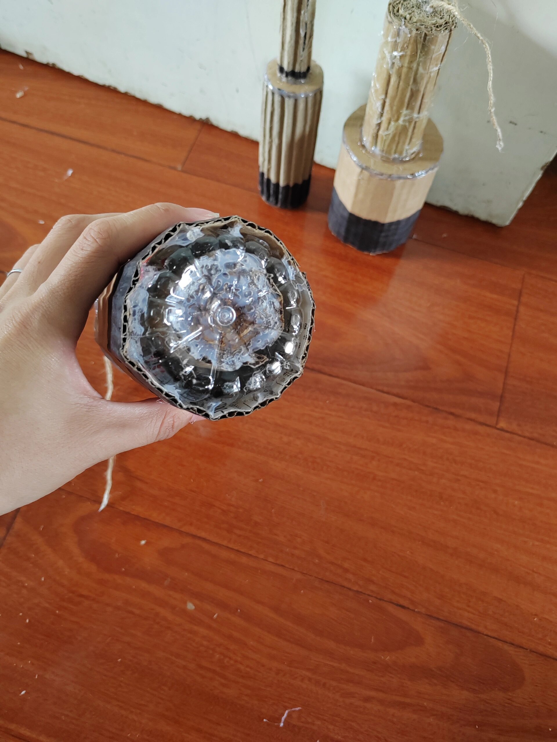 幼儿园手榴弹儿童手工制作