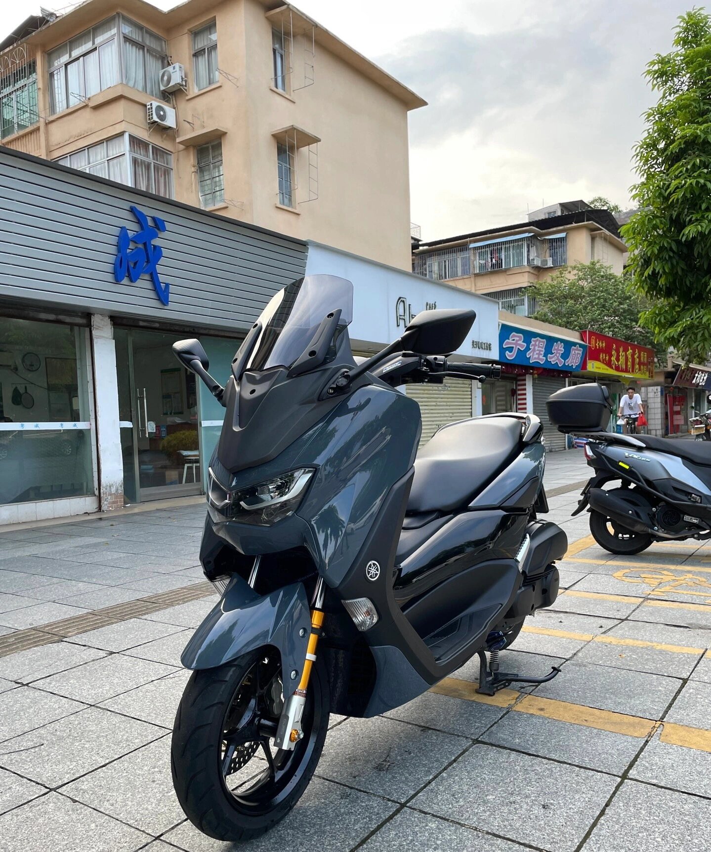 换车 出雅马哈nmax155 2021年11月上牌,一万三公里,通勤代步公里数