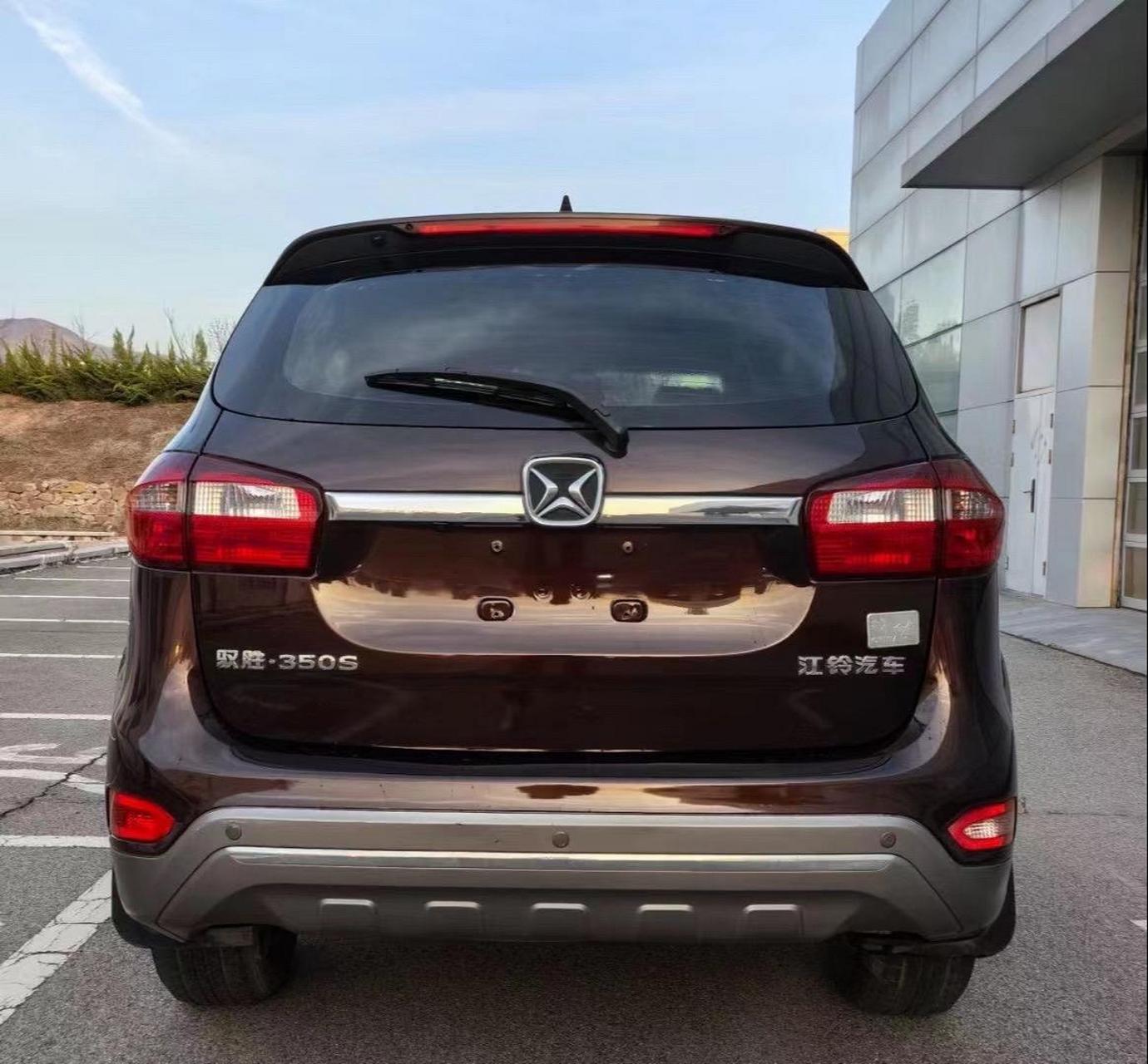 2016年11月上牌江铃驭胜350s,2.