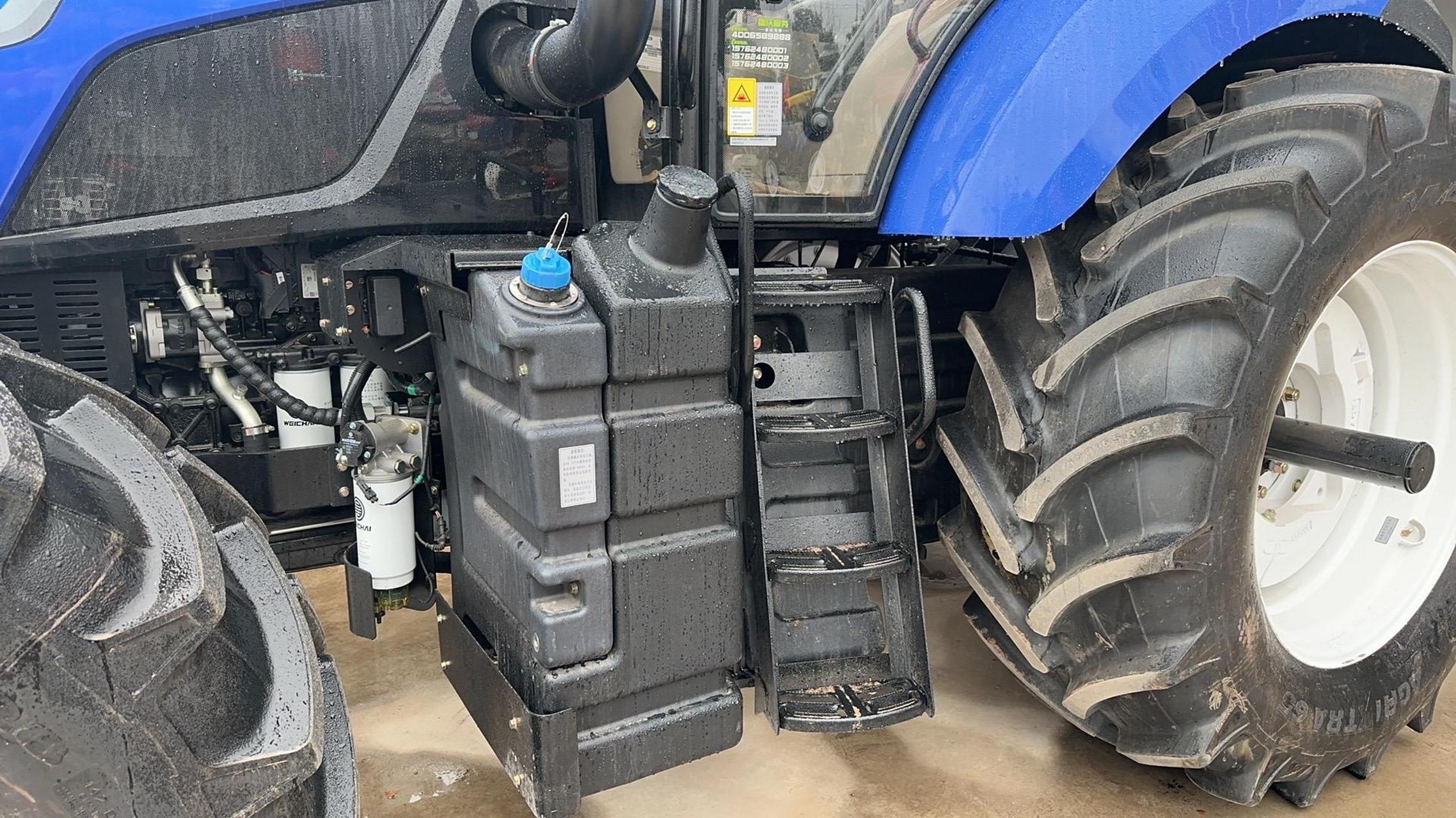 雷沃2204新款大马力拖拉机,颜值高,保值高,工作效率高!