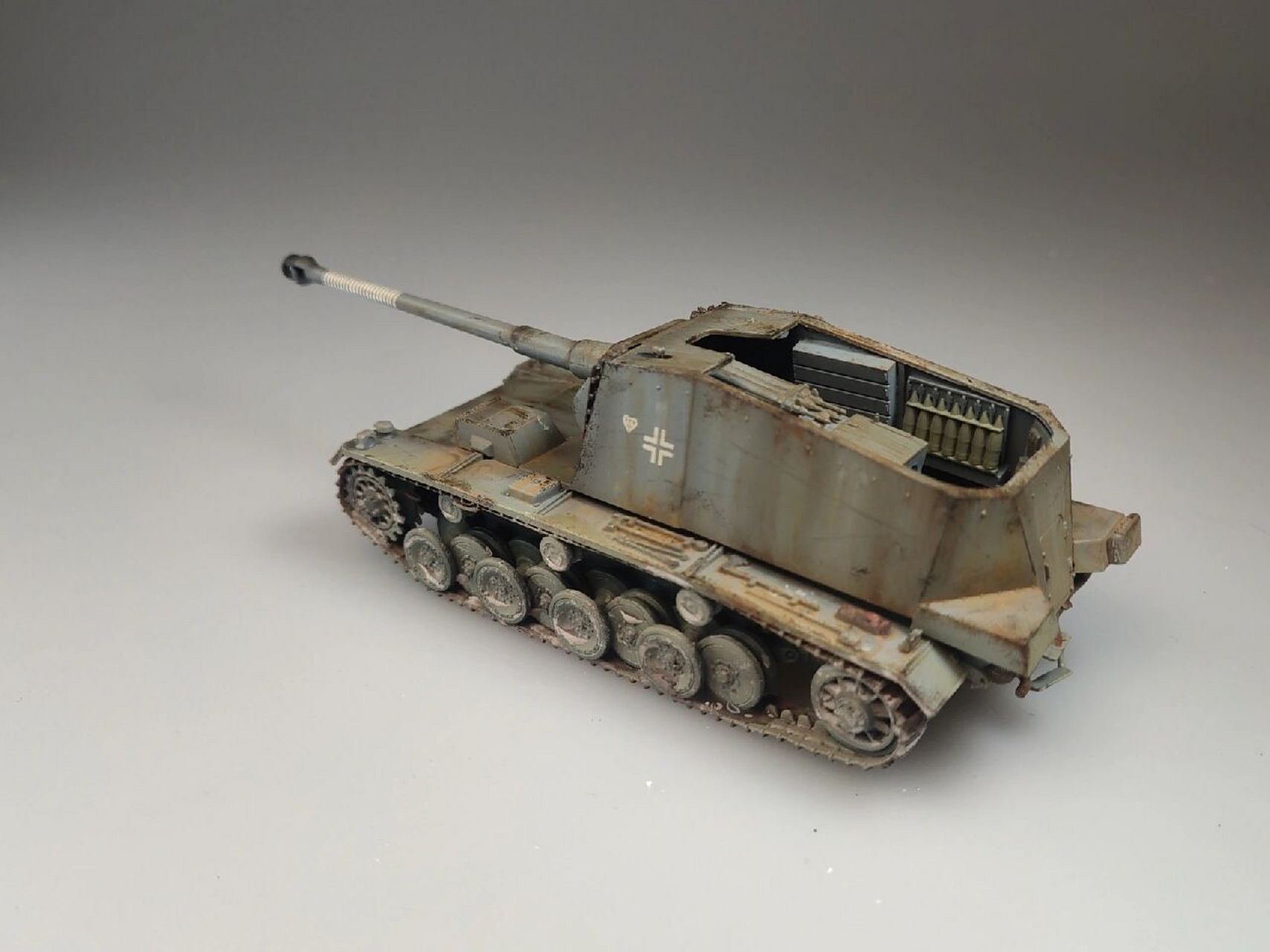 二战德国重型坦克双合集      德国后期狮式坦克和128毫米歼击车,虽然