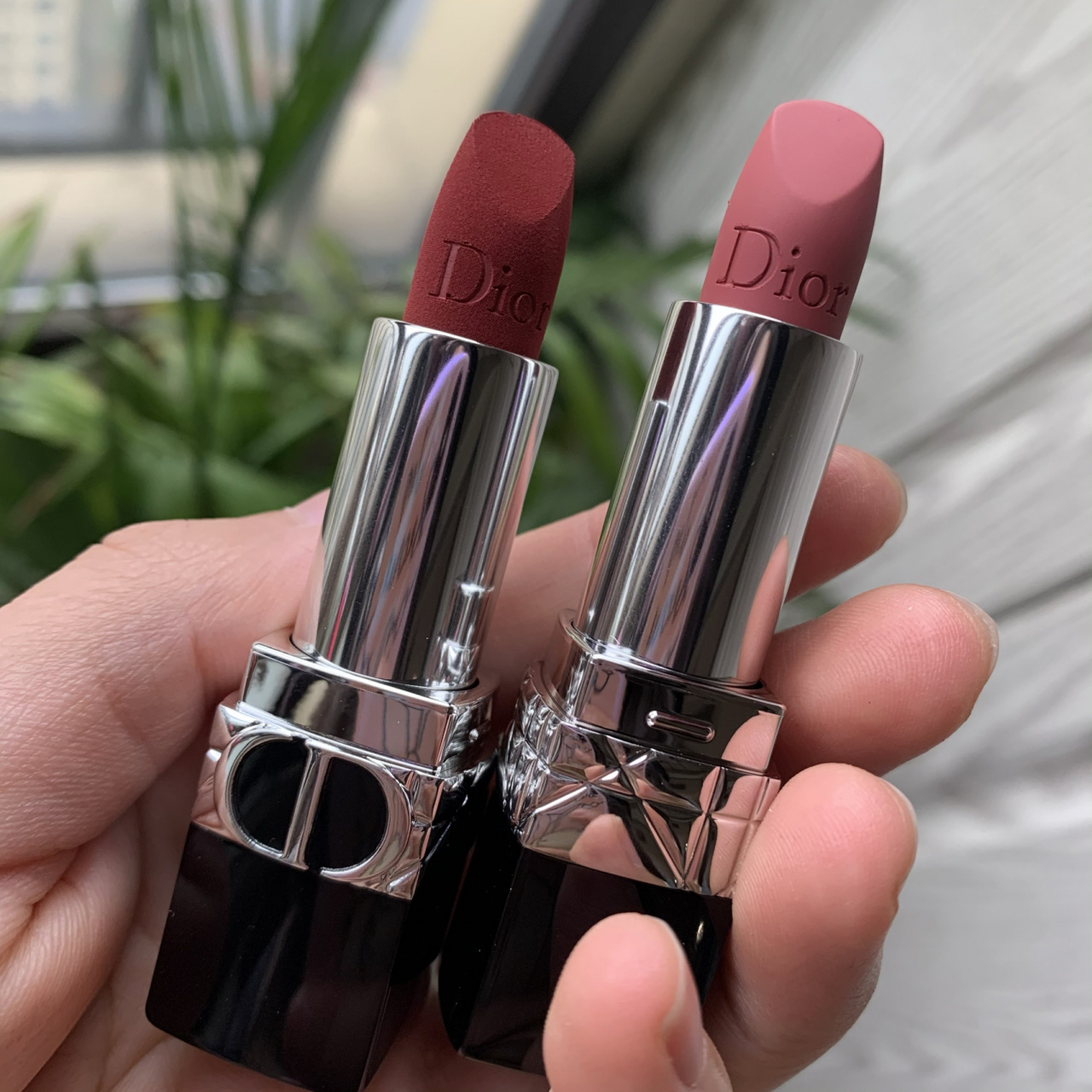 全新迪奥丝绒720对比迪奥哑光772 今天拿了两只新的对比下,720和772