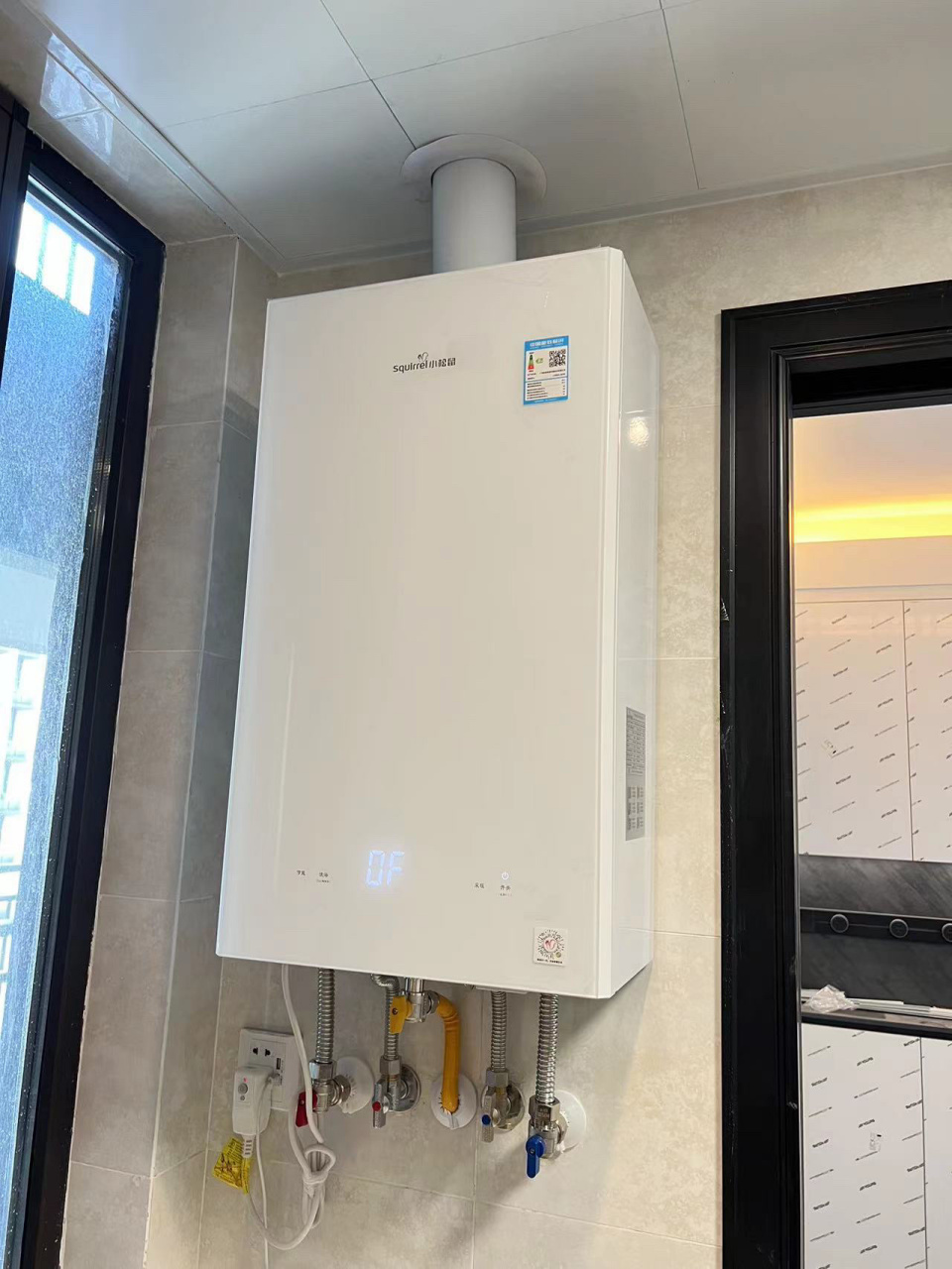 坐标武汉 小松鼠壁挂炉 国货是越来越好了 现在暖气是越来越多的朋友