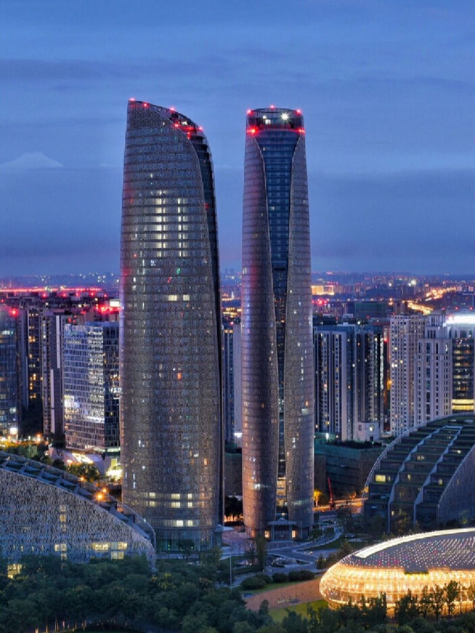 98699869双子塔 |国内最知名的双子建筑 对称的,门形的,成双