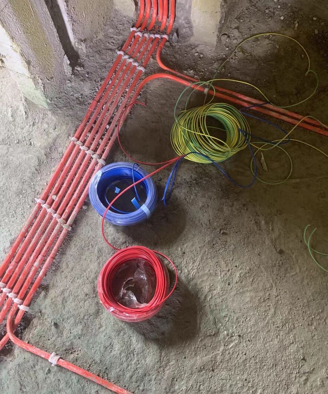 长沙的家装国标电线拿货价格表参考 国标金杯硬线1.5平方 =1072.