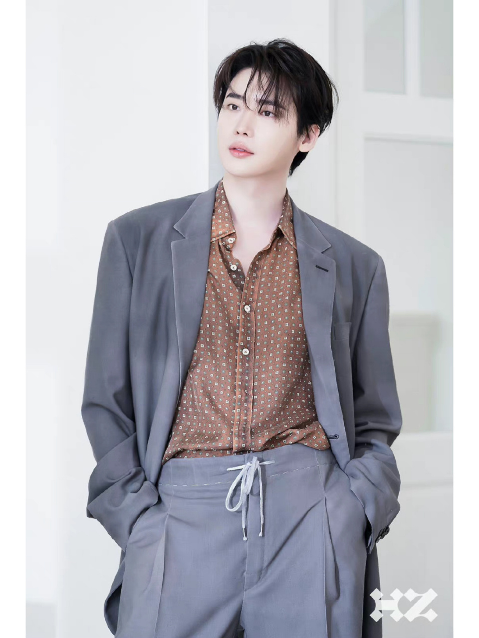 2/23  historydnc更新李钟硕 杂志 好帅啊 #宝藏男孩# #人间理想李钟