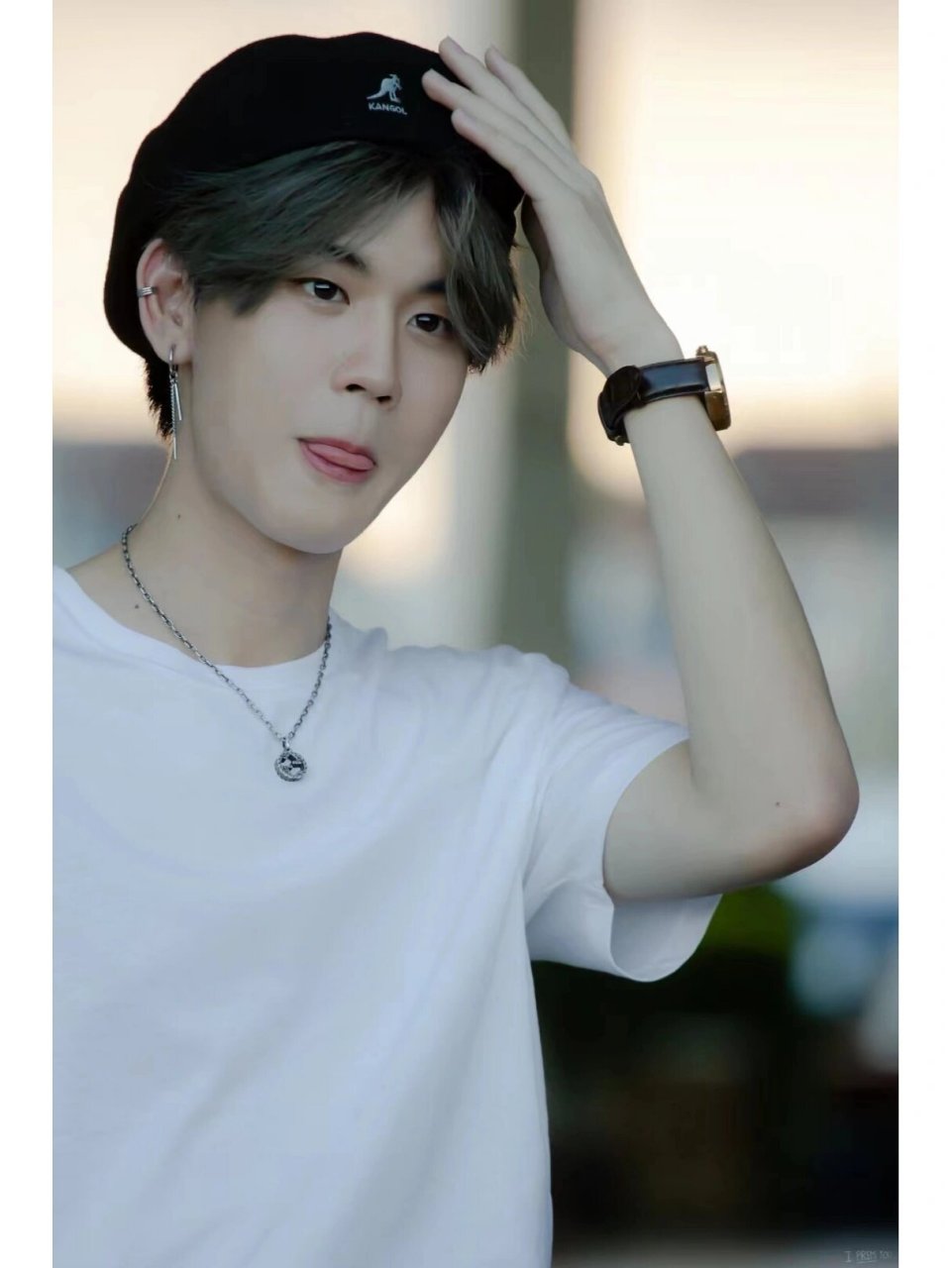 文总包包壁纸 唉,最近都没人关注我,问我要图了#麻绳cp# #boun# #prem