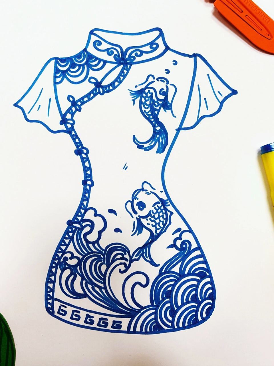 手绘旗袍—青花瓷色系运用 青花瓷色系～可以绘画旗袍/瓶瓶罐罐/静物