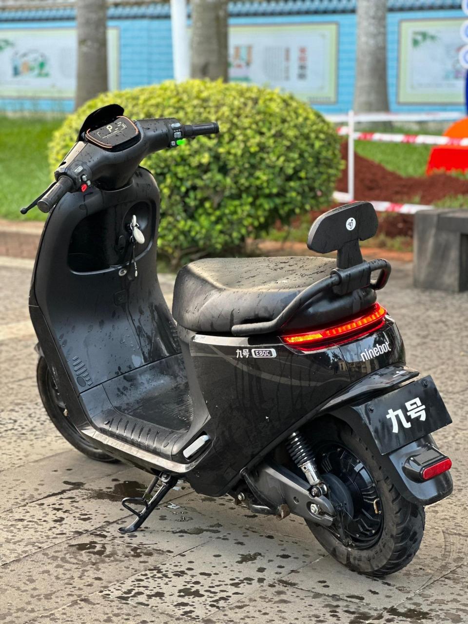 小米九号e80c 证件发票全齐,可app过户 跑了五千多公里,21年4月份购买