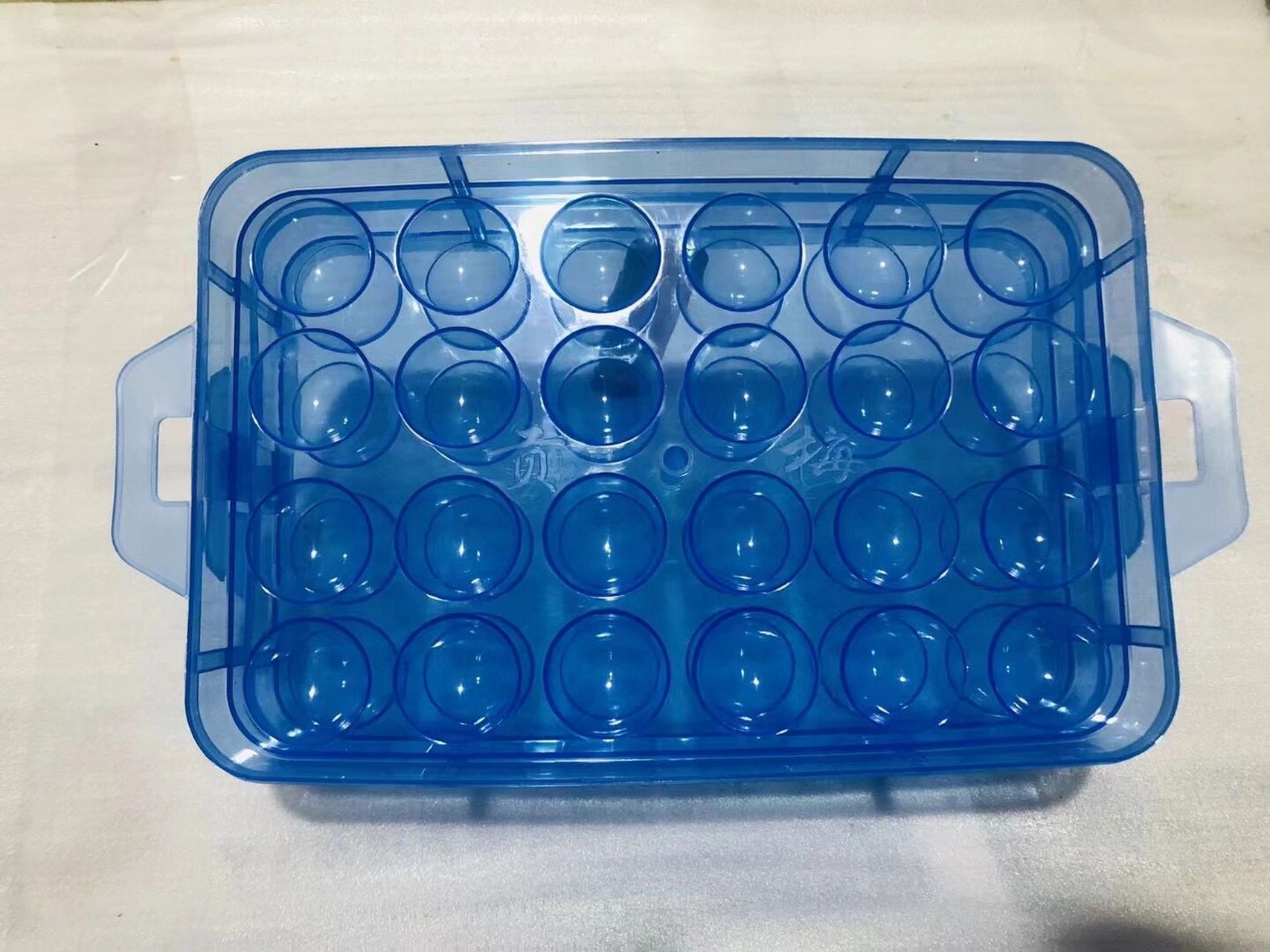 寄外省咱们一般都用图1中的真空包装 泡沫箱 冰袋 这样杨梅便不容易