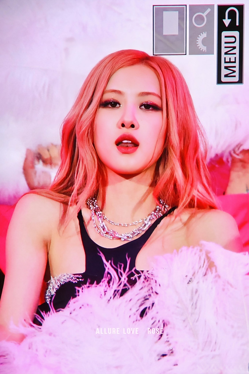 朴彩英科切拉饭拍图#ros07今天彻底撕裂舞台了,澳洲野玫瑰又封神了