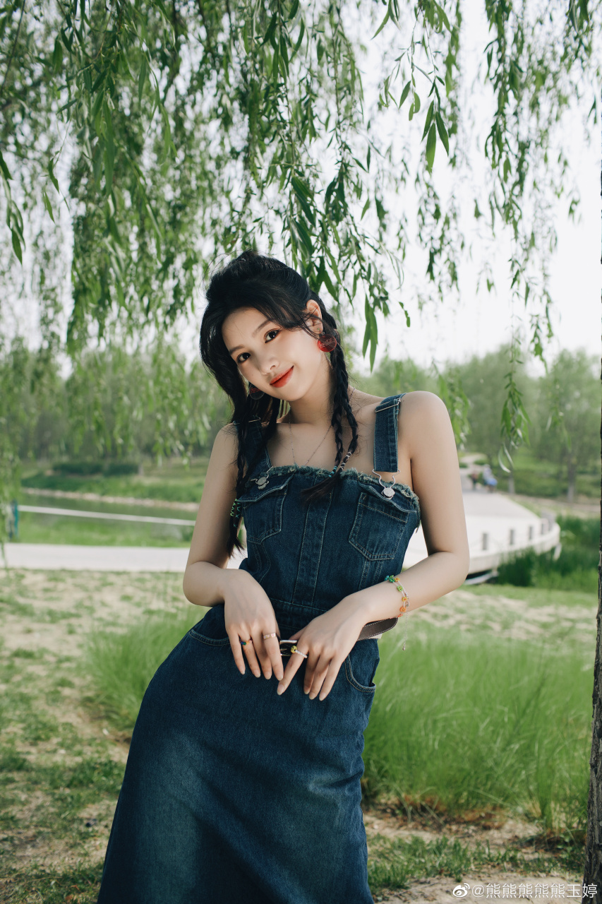 首先你要开心,其次都是其次. #熊玉婷