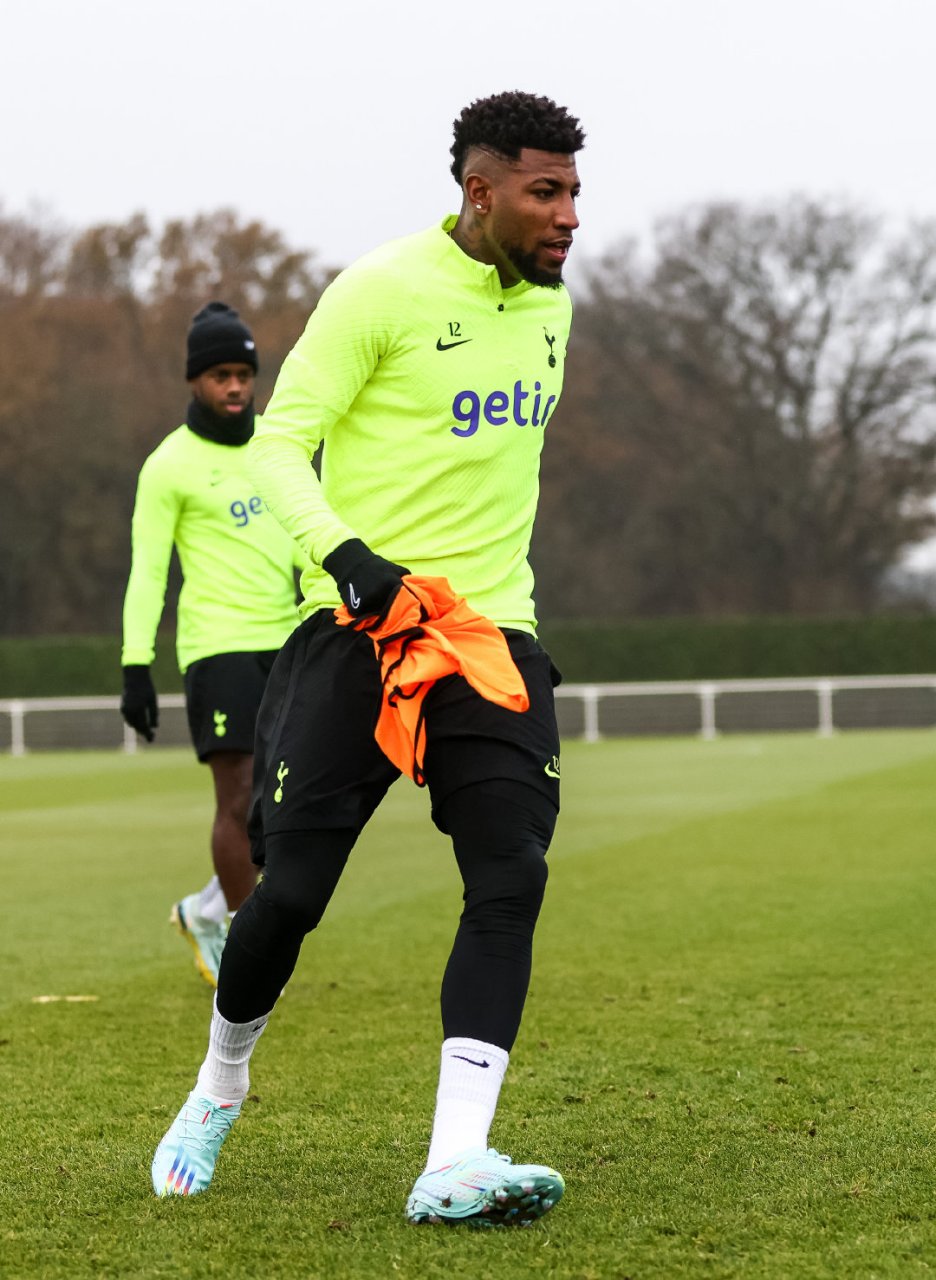 【伤情更新】 本坦库尔 74(膝盖) 塞塞尼翁 74(腿筋) 比苏马 74