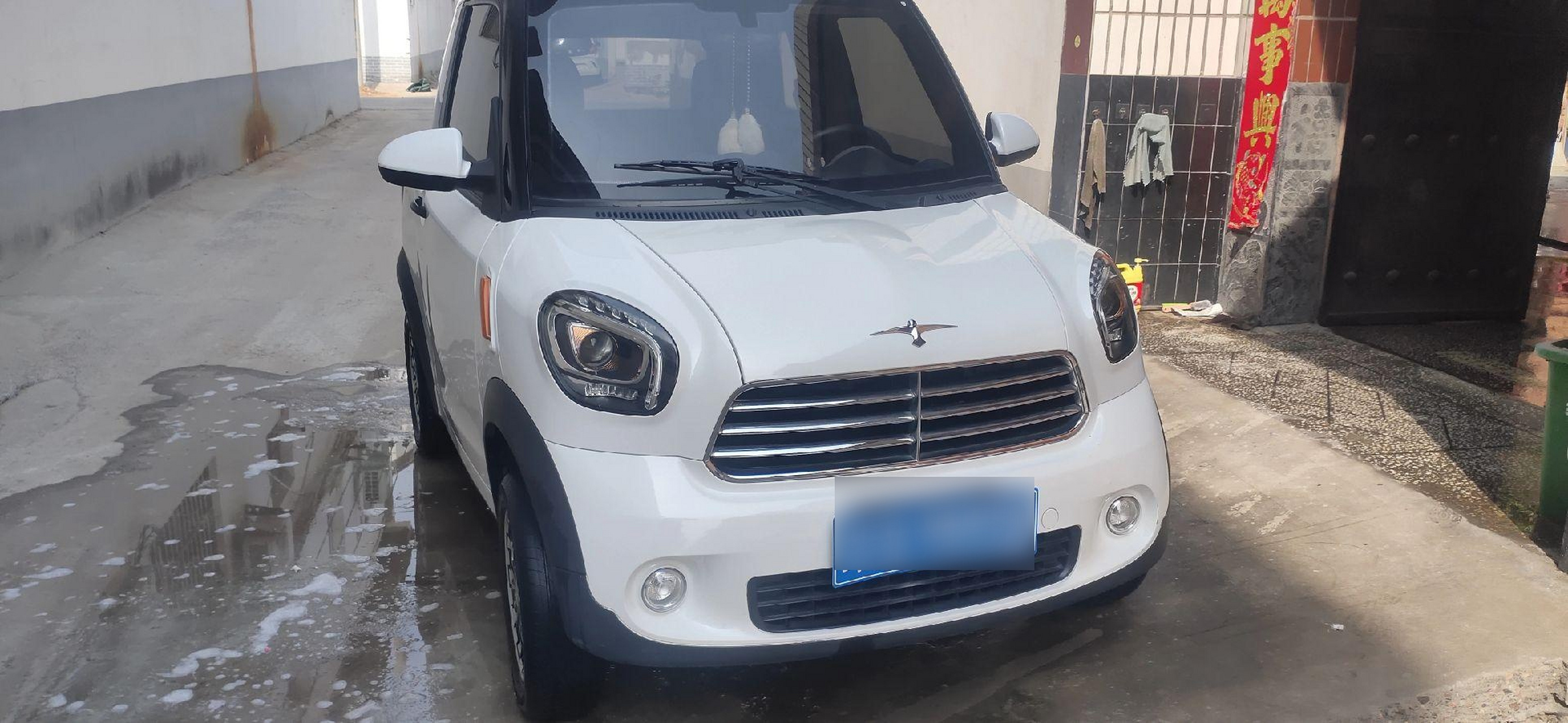 新到99新今日阳光m1,内饰外观99新,十寸大屏倒车影像,续航80公里,价格