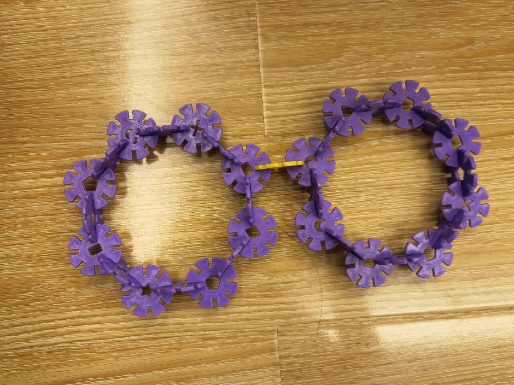 雪花片制作眼镜 太惟妙惟肖了 这个眼镜可以给奥特曼带了哈哈.