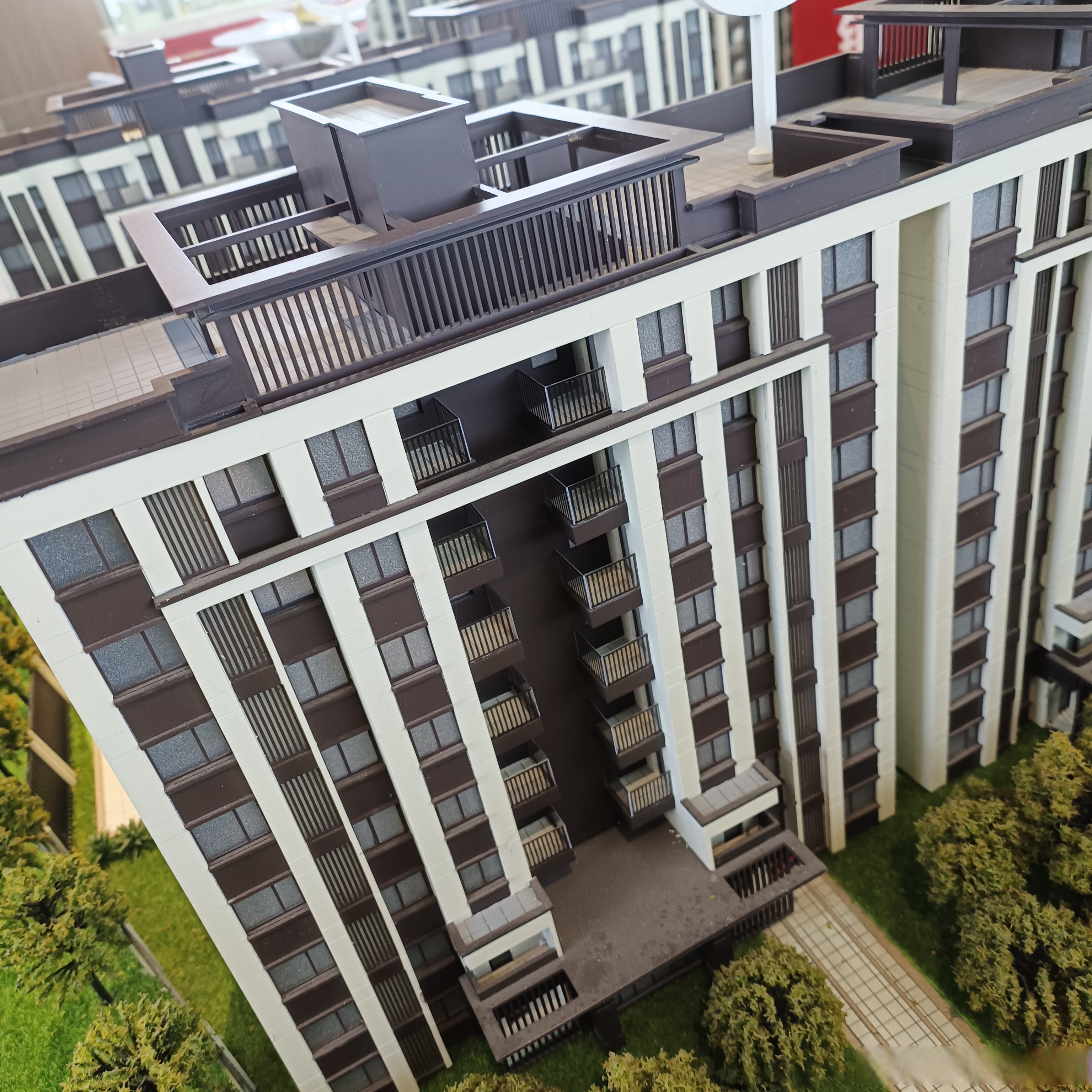 今天又被中介带着去看了半天的房子.不过多看看房子,确实也开了眼界