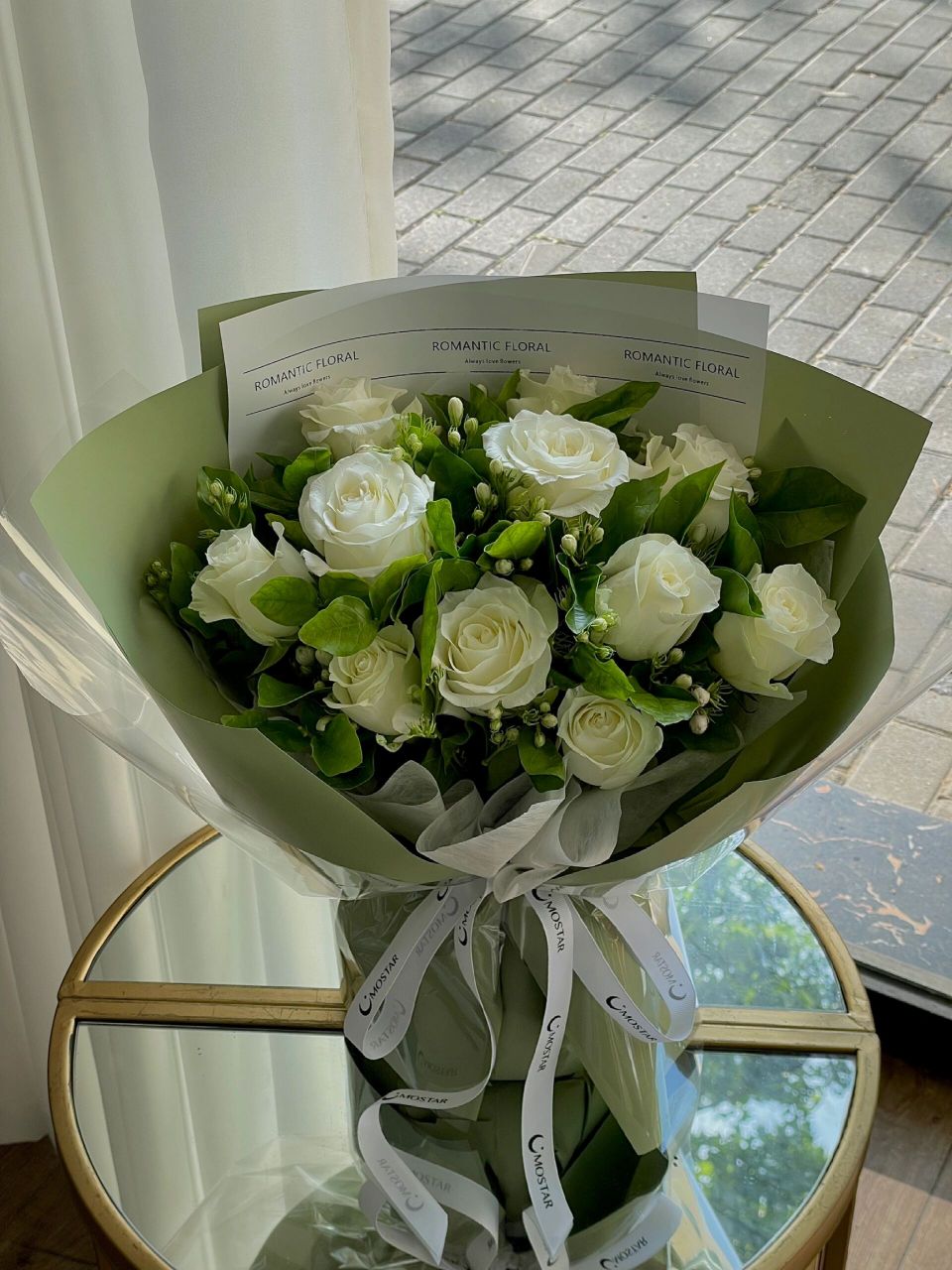 11支白玫瑰茉莉花束|襄阳花店 适合送给男朋友的一款花束～ 赠君茉莉