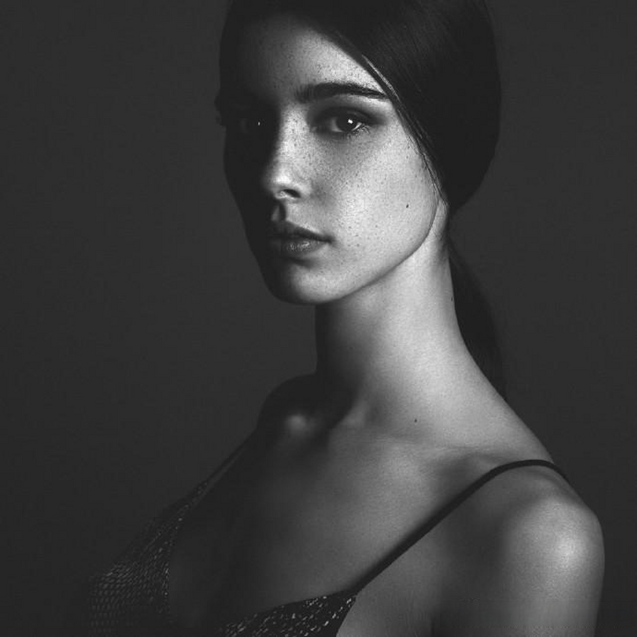 【黑白人像摄影作品】 摄影师:gauthier vincent