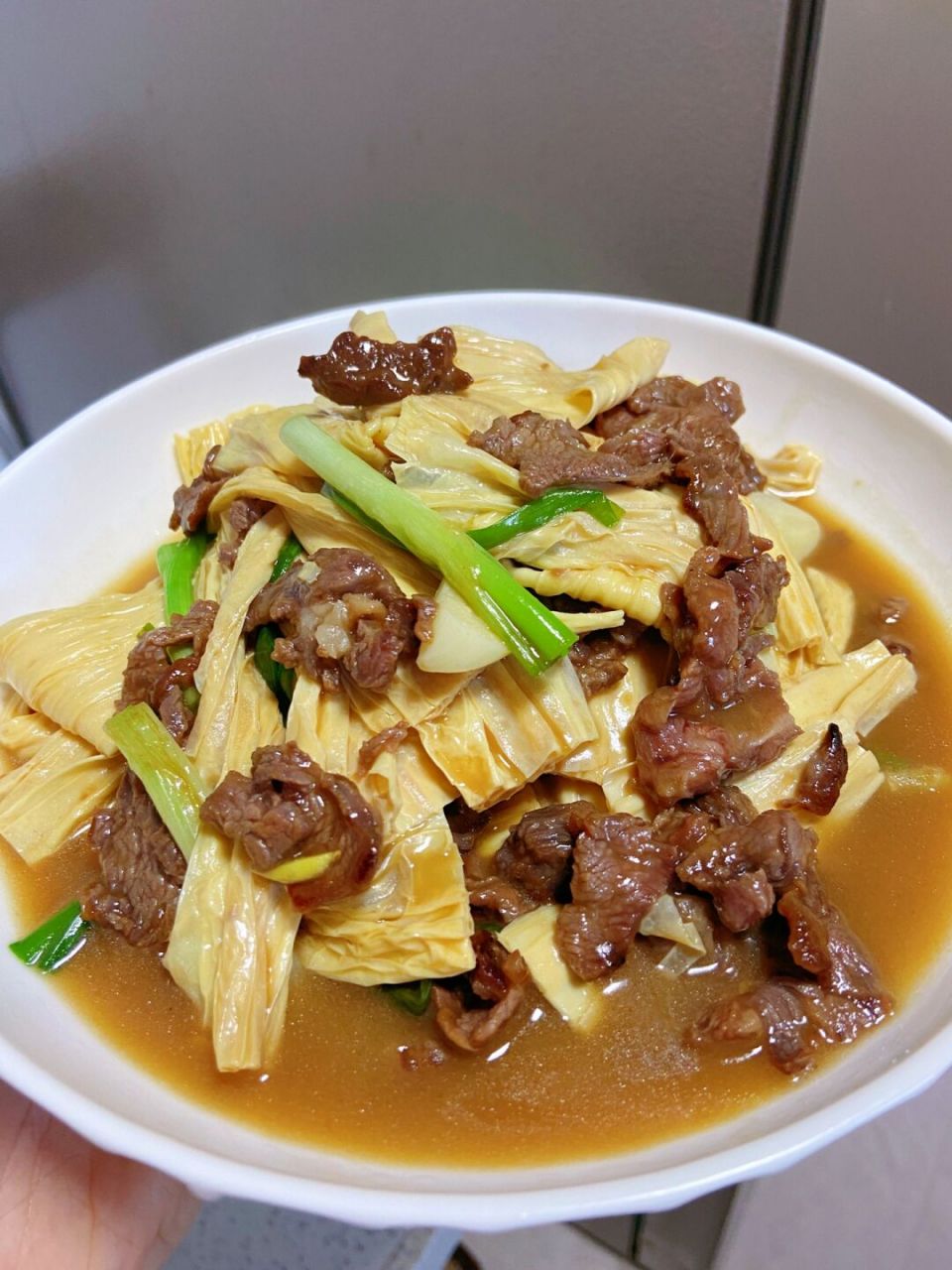 腐竹炒牛肉 一道吃了也不会长胖的菜 安利给所有需要减脂的姐妹,满满