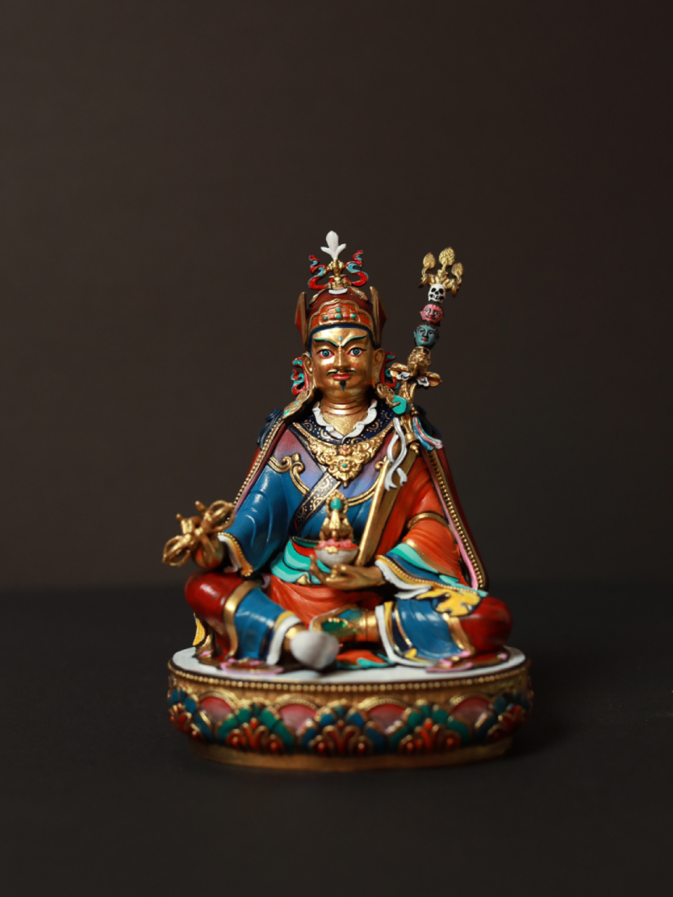 佛像彩绘 莲花生大师 高度11.5公分