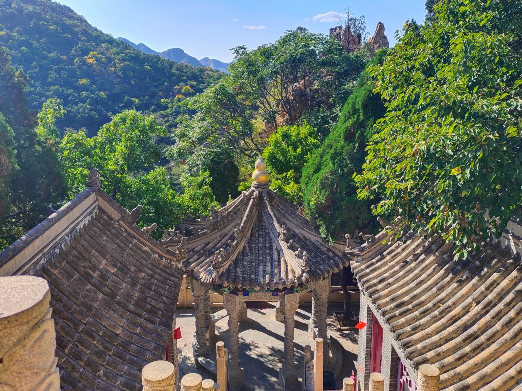 灵山风景区 —————————————— 位置:辽宁省葫芦岛市连山