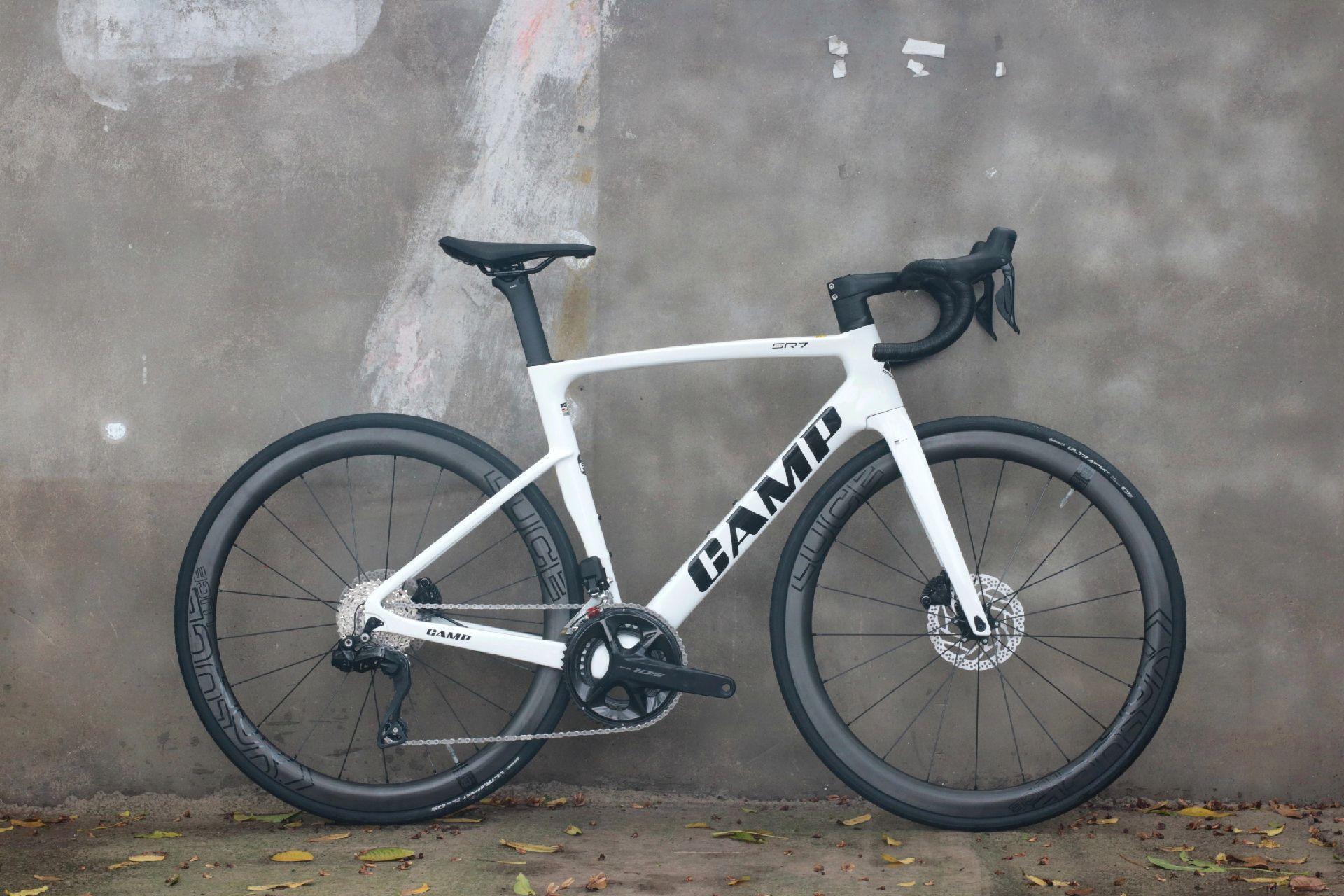 坎普camp sr7电变全公路车白色实拍.