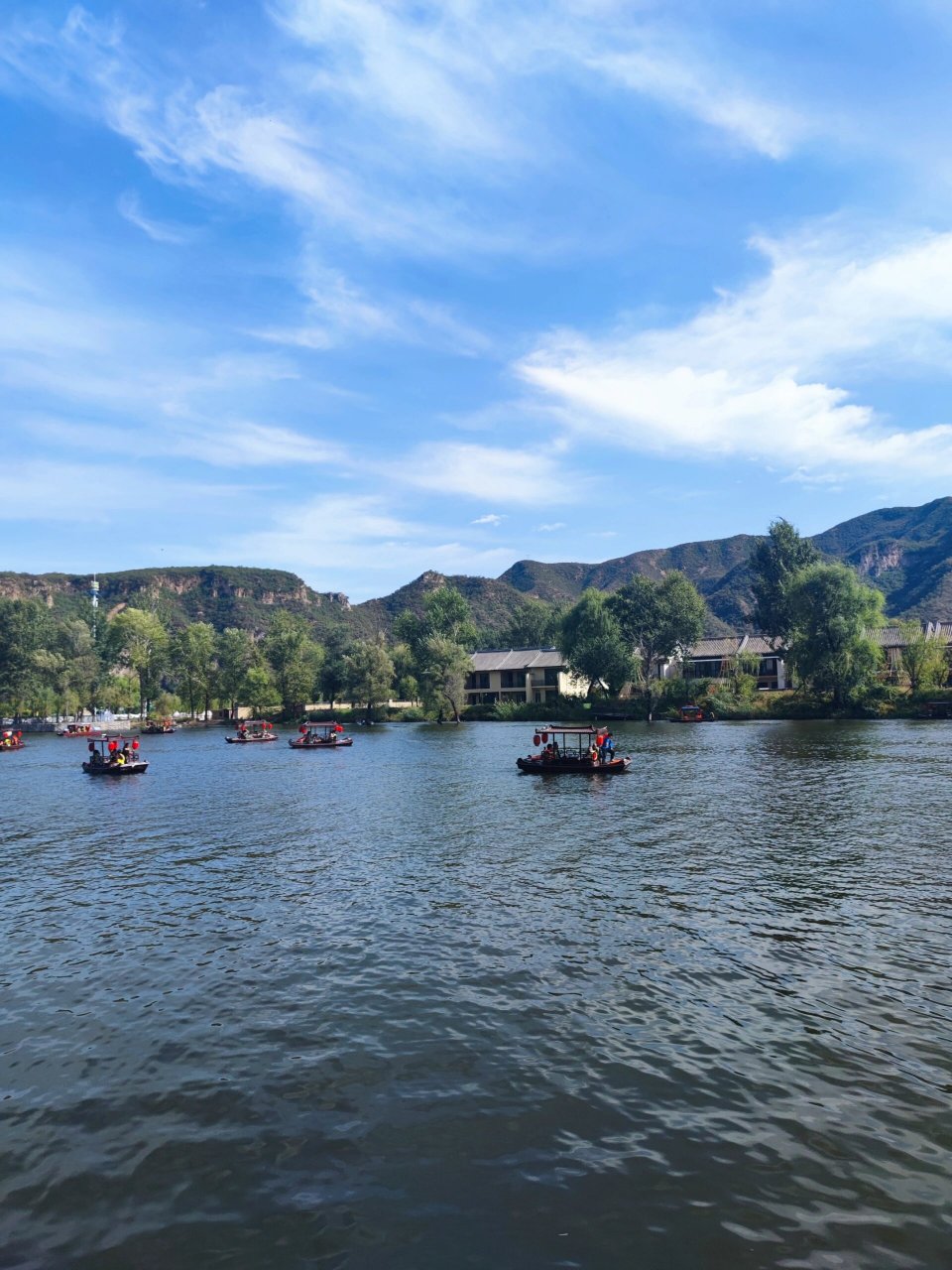 景色美极了!太行水镇 易县太行水镇     半日游,景色秀丽,风景宜人!