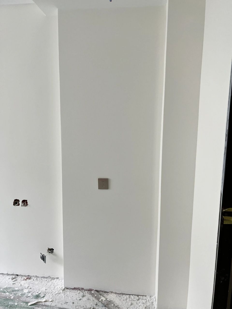 菱花白 搭配什么颜色的开关面板 求