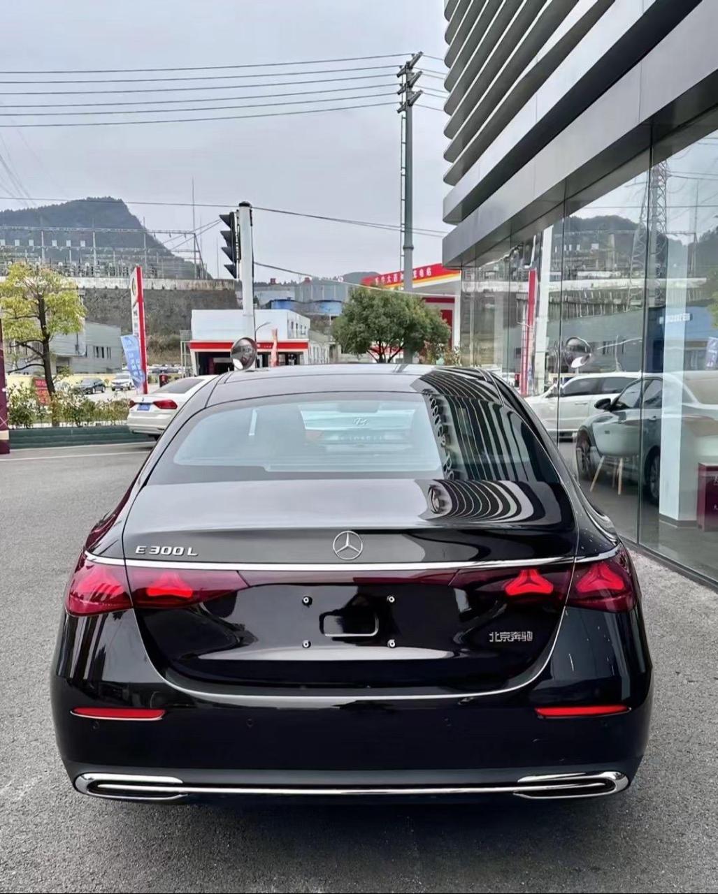 2024款全新奔驰e 开始降价,优惠小几万  e260l  指导价:44.